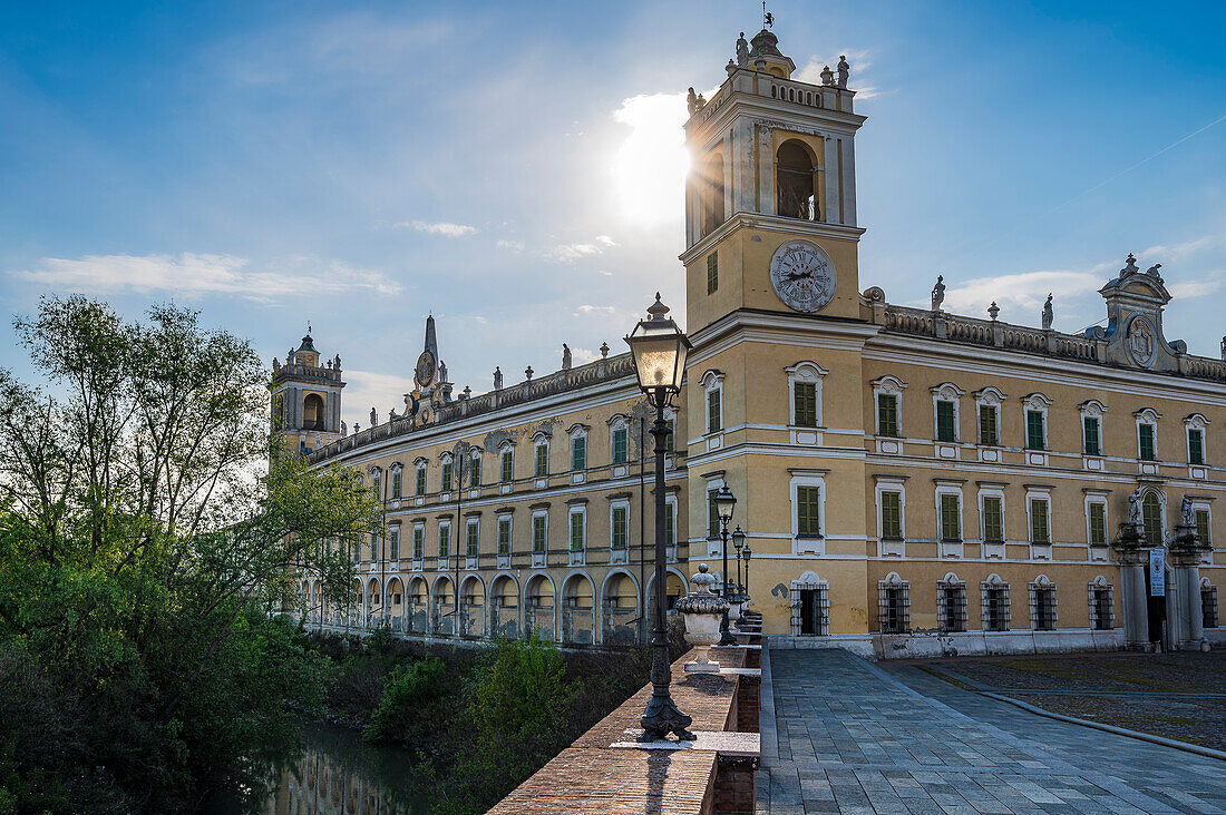  Bridge at the Palazzo Ducale, Ducal Palace Reggia di Colorno, Colorno, Province of Parma Emilia-Romagna, Italy, Europe 