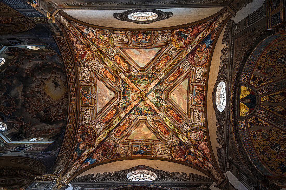 Prunkvolles Deckengewölbe im Dom Santa Maria Assunta, Cattedrale di Parma, Piazza Duomo, Provinz Parma, Emilia-Romagna, Italien, Europa