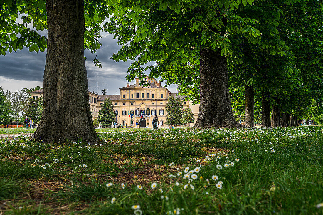  Ducal Palace, Palazzo Ducale di Parma, Parco Ducale, Parma, Province of Parma, Emilia-Romagna, Italy, Europe 