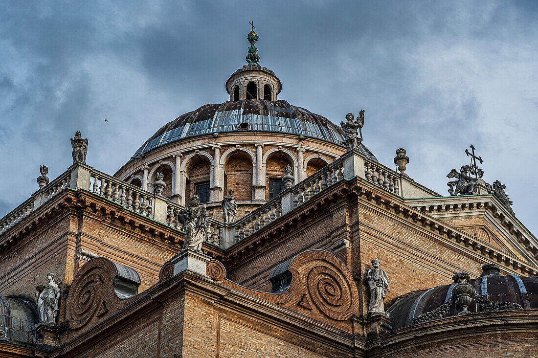  Church of the Basilica of Santa Maria della Steccata, Parma, Province of Parma, Emilia-Romagna, Italy, Europe 