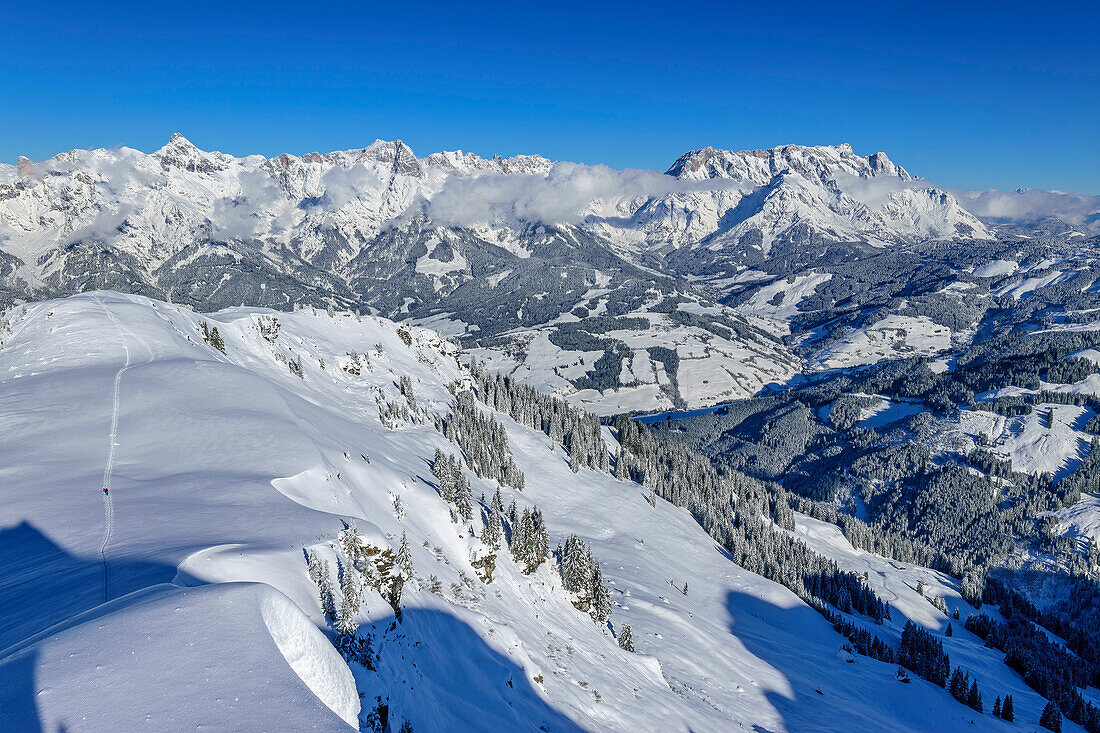  View from the Schwalbenwand to the Berchtesgaden Alps with Hochkönig, from the Schwalbenwand, Salzburg Slate Alps, Salzburg, Austria 