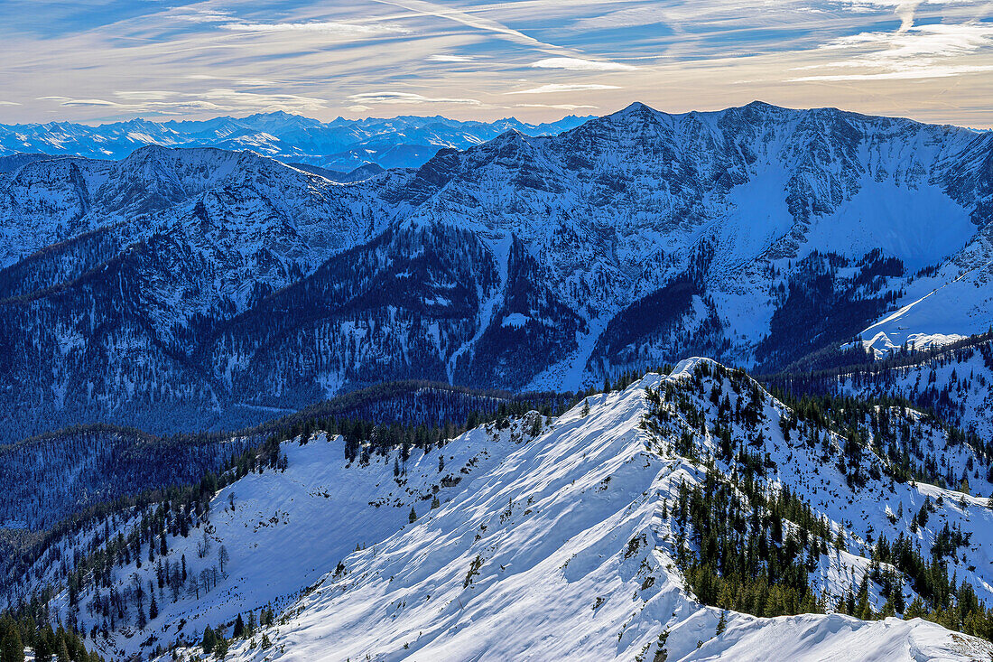  View of Sonnwendjoch, from the Auerspitze, Spitzing area, Bavarian Alps, Upper Bavaria, Bavaria, Germany  