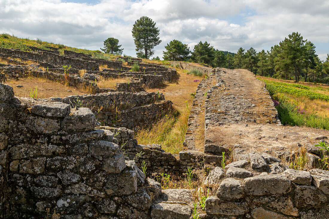 Defensive walls San Cibrao de Las hill fort Castro Culture archeological site, San Amaro, Ourense, Galicia, Spain