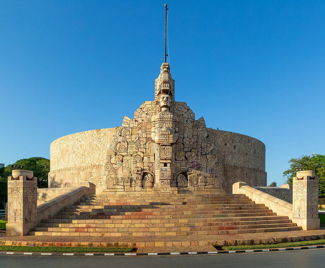 Monumento a La Patria monument, Paseo Montejo, Merida, Yucatan State, Mexico