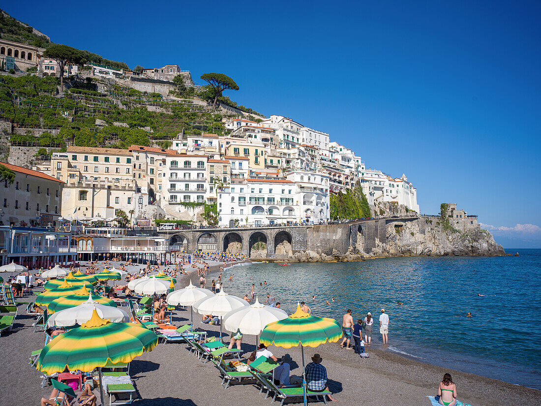  On the beach in Amalfi, Amalfi, Amalfi Coast, Campania, Southern Italy, Italy, Europe, Mediterranean 