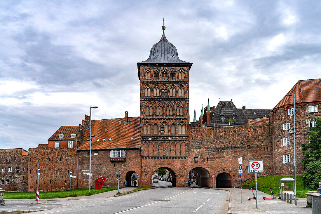 Das Burgtor in der Hansestadt Lübeck, Schleswig-Holstein, Deutschland