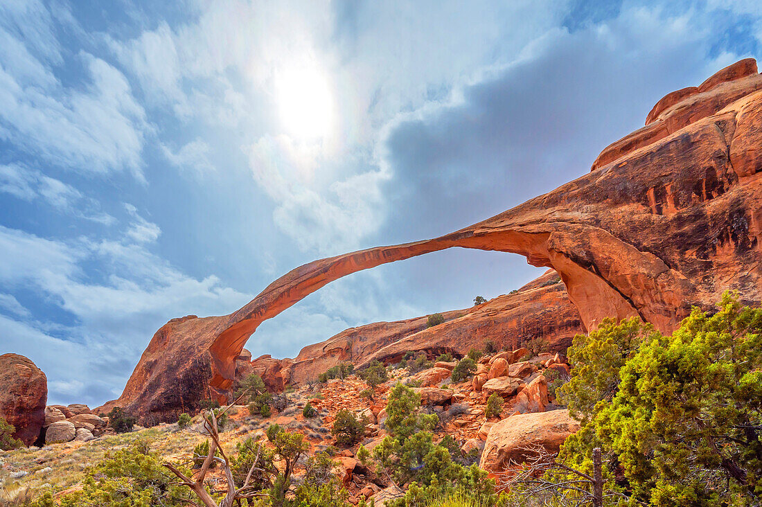 Felsenbogen Landscape Arch, Arches Nationalpark, Moab, Utah, USA, Vereinigte Staaten