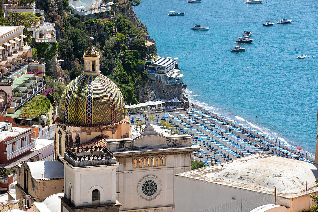  Church of Santa Maria Assunta and beach, Positano, Amalfi Coast, Salerno, Campania, Southern Italy, Italy, Europe, Mediterranean 