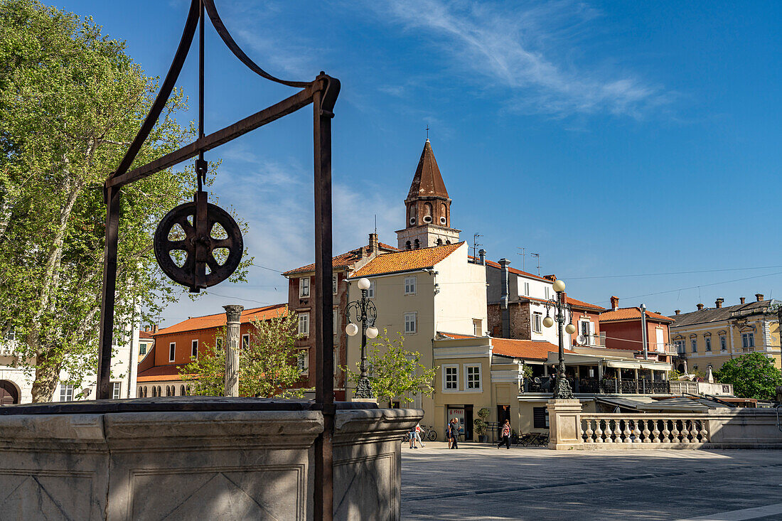  The Square of Five Wells and the Church of St. Simeon seen from the air, Zadar, Croatia, Europe  