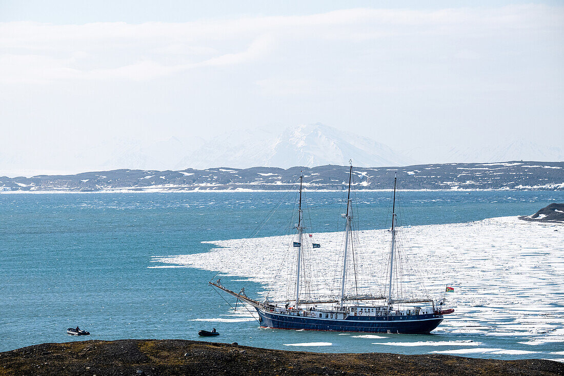  View of the Rembrandt van Rijn, Spitsbergen, Svalbard, Norway, Arctic 