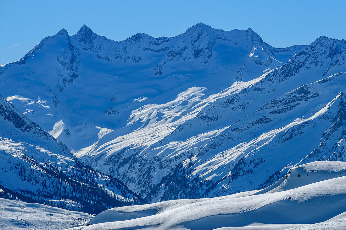  View of Gabler and Reichenspitze, from Schwebenkopf, Kelchsau, Kitzbühel Alps, Tyrol, Austria 