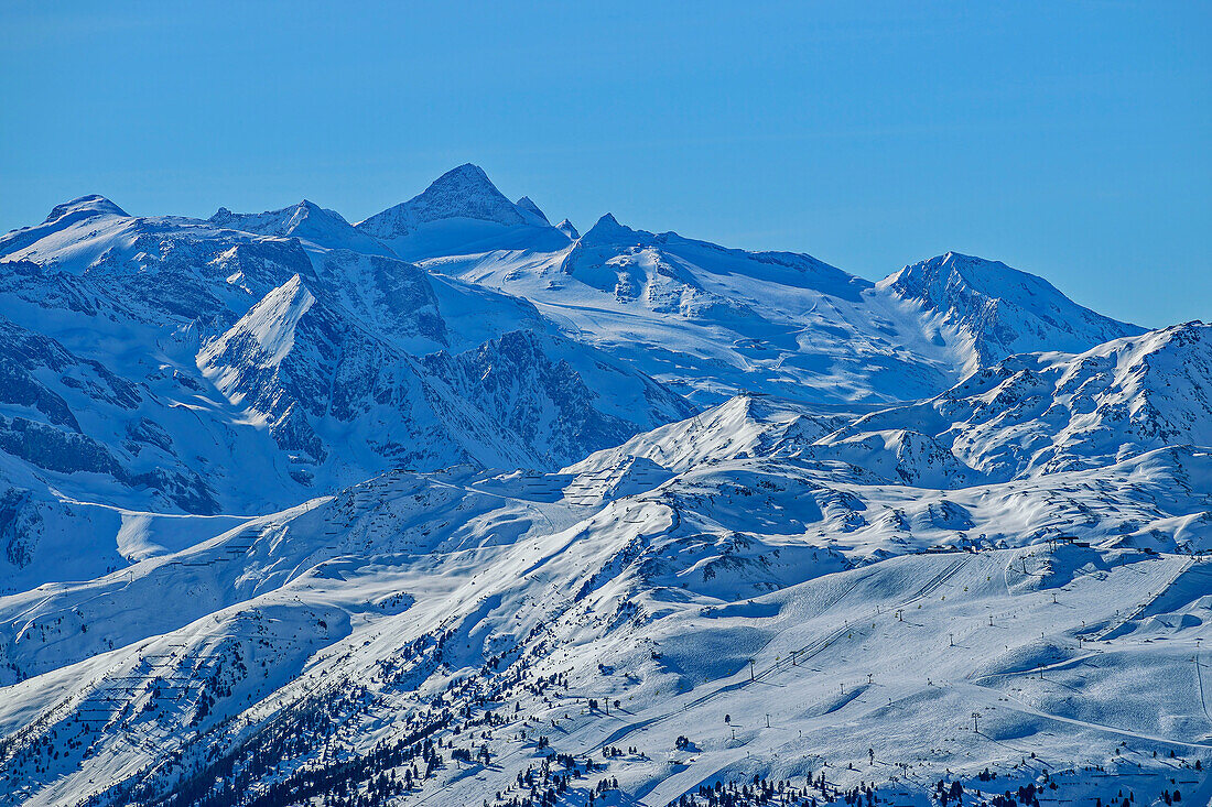  View from Standkopf to Zillertal Alps with Olperer, Standkopf, Kitzbühel Alps, Tyrol, Austria 