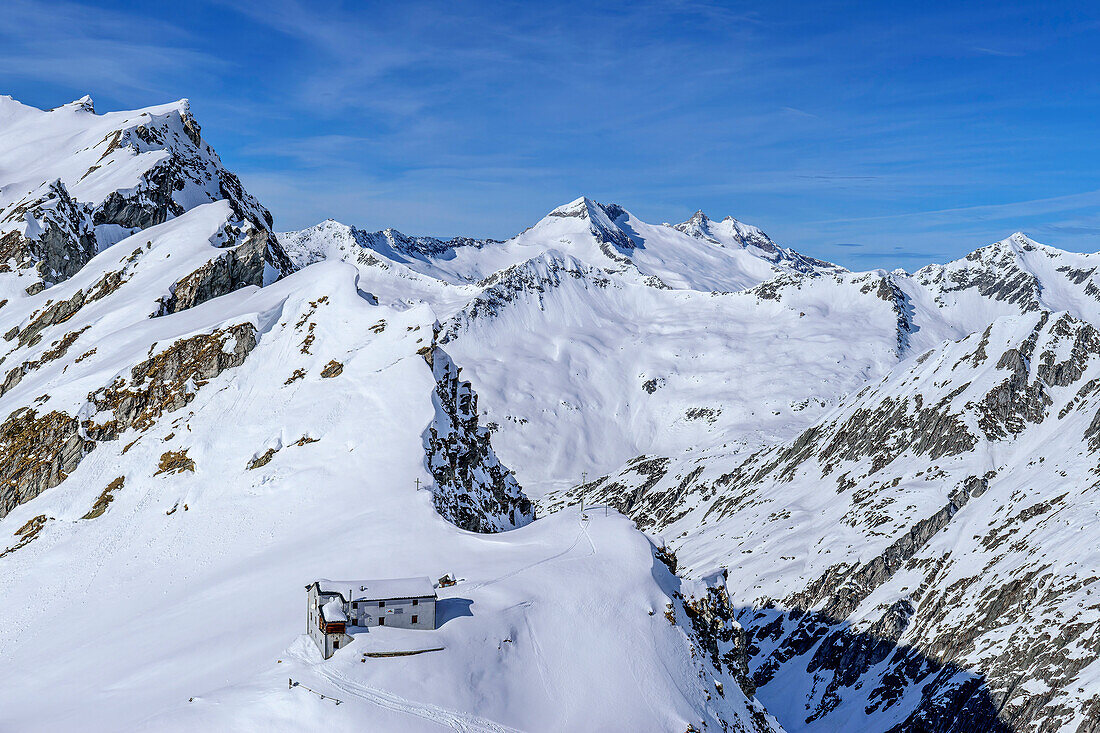  View of Lenkjochhütte and Zillerplattenspitze, Ahrntal, Rieserferner-Ahrn Nature Park, Zillertal Alps, South Tyrol, Italy 