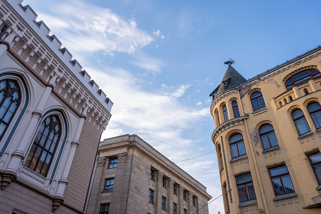  Cat house, Art Nouveau building, left to it the Great Guild, Riga, Latvia 