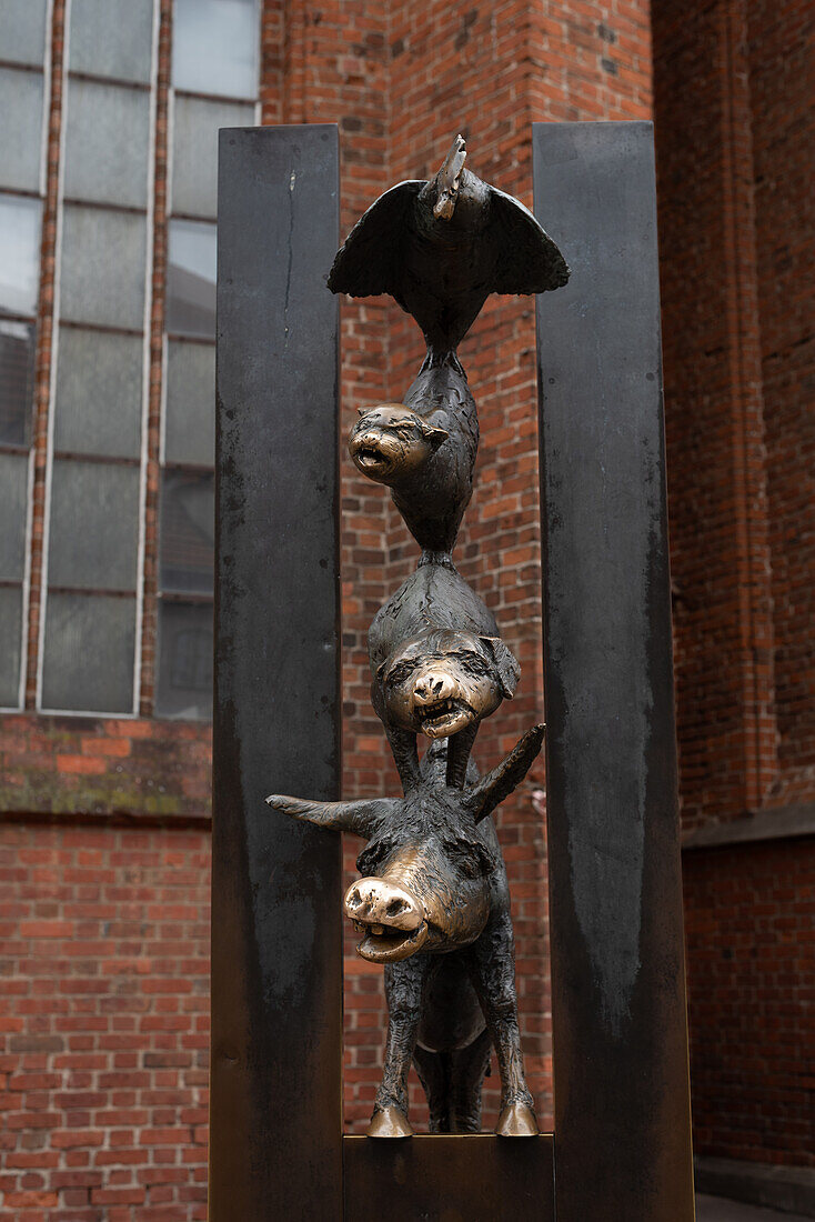 Bremer Stadtmusikanten an der Petrikirche, Riga, Lettland