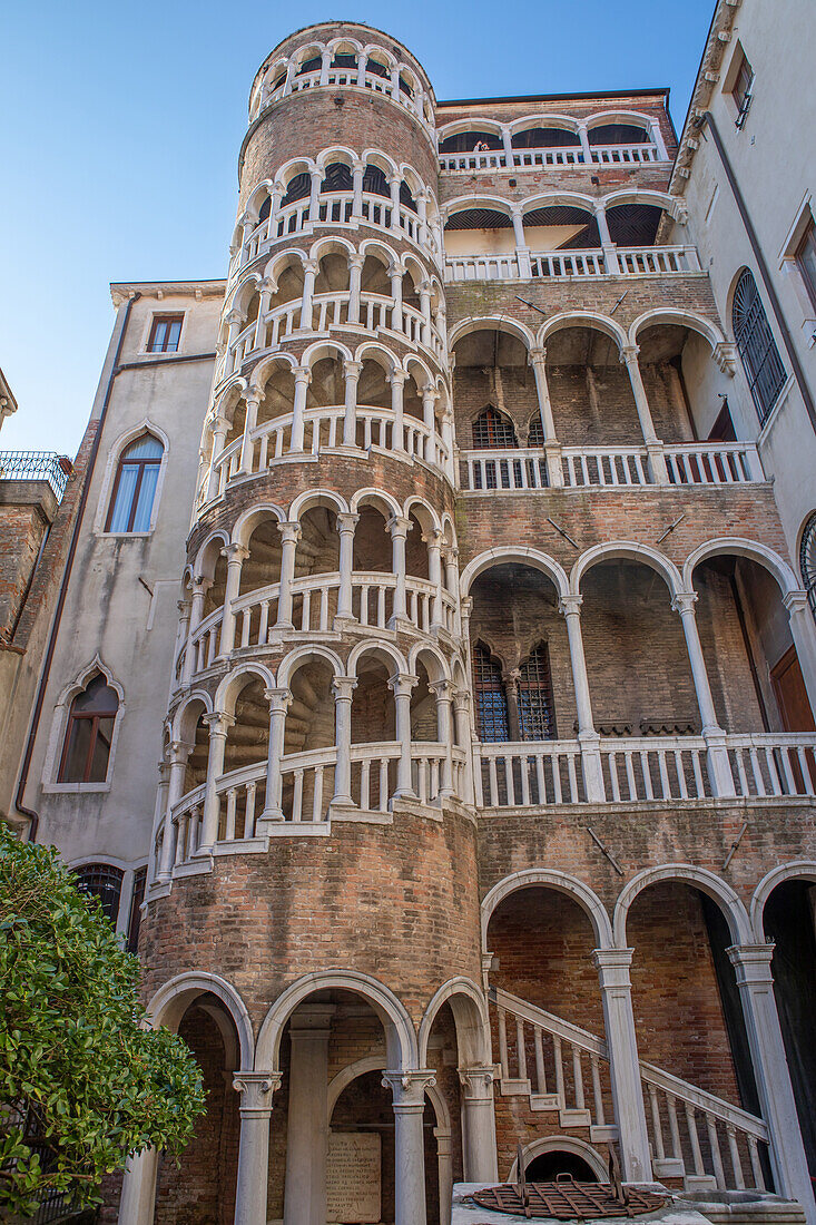  Palazzo Contarini del Bovolo, San Marco, old town, Venice, Veneto, Northern Italy, Italy, Europe 