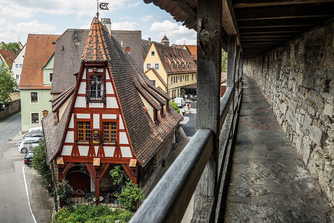  Medieval town, Rothenburg ob der Tauber, Tauber, Romantic Road, Franconia, Bavaria, Germany 