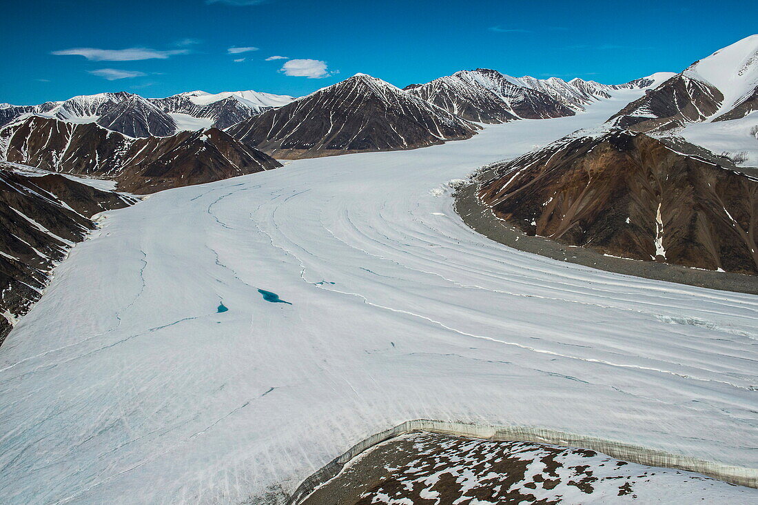  Gletscher und Berge, Baffininsel, Nunavut, Kanada 