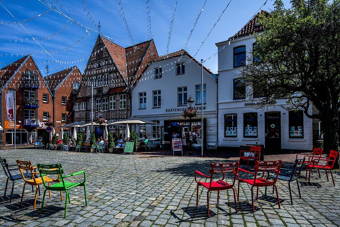  St. Petri Square in Buxtehude, gastronomy and museum, Buxtehude, Lower Saxony, Germany 