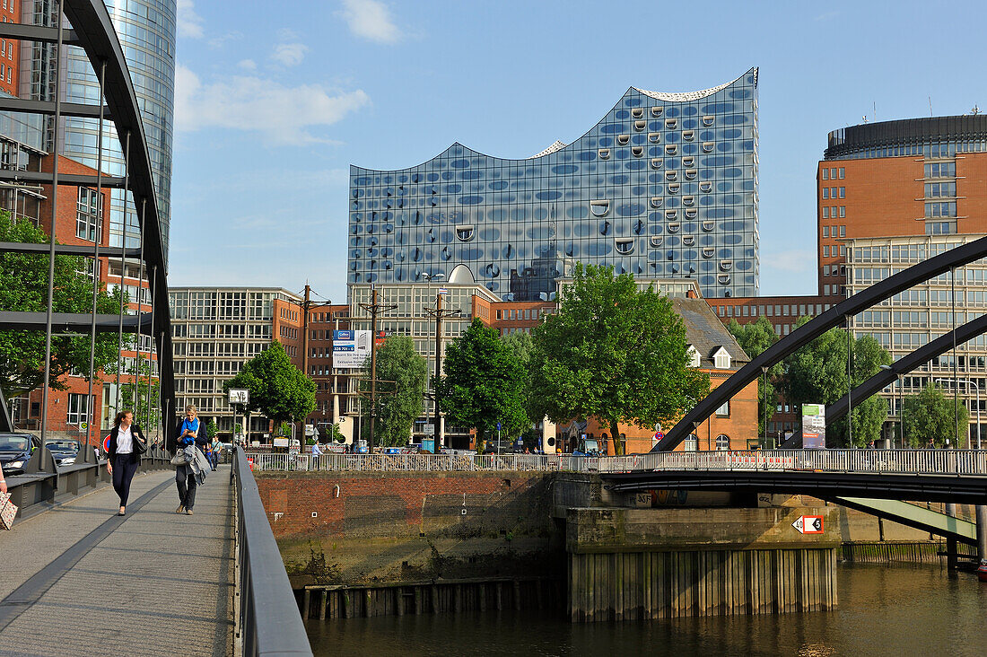 Elbphilharmonie, ein Konzertsaal auf einem alten Lagerhaus, Hamburg, Deutschland