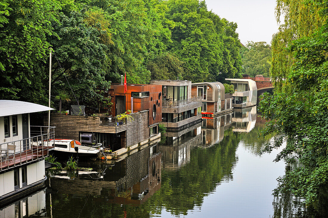 Hausboote auf dem Eilbek-Kanal, Hamburg, Deutschland, Europa