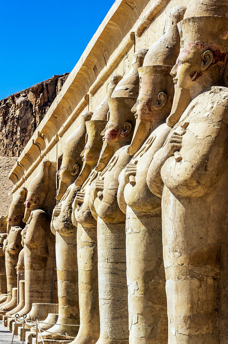  Anichten, detailed views in the Valley of the Kings, Egypt 