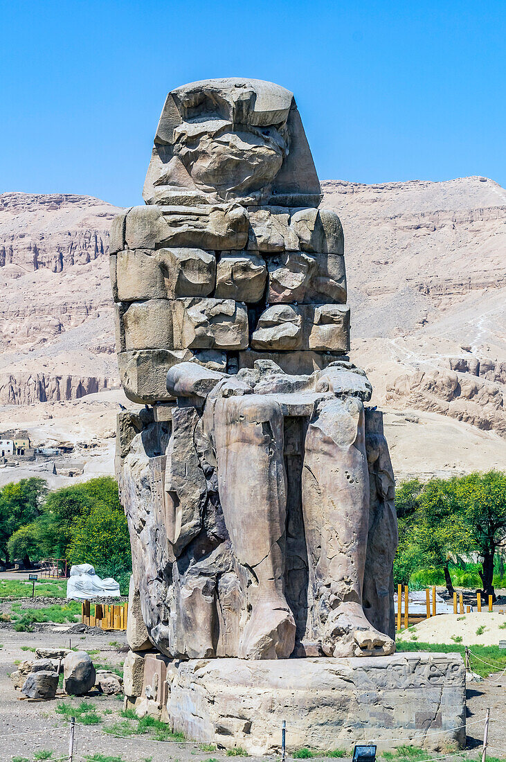 Ägypten, Luxor, Kolosse von Memnon