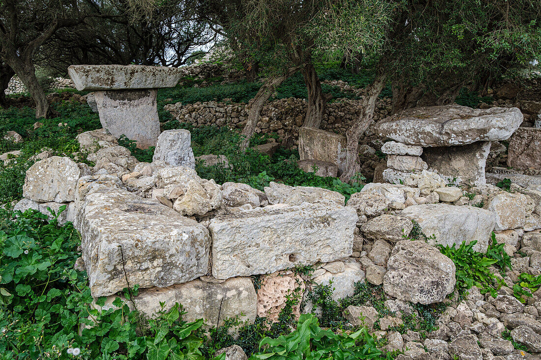 Torrellafuda, Taula shrine-enclosure,  Talayotic town, Ciutadella, Menorca, Balearic Islands, Spain