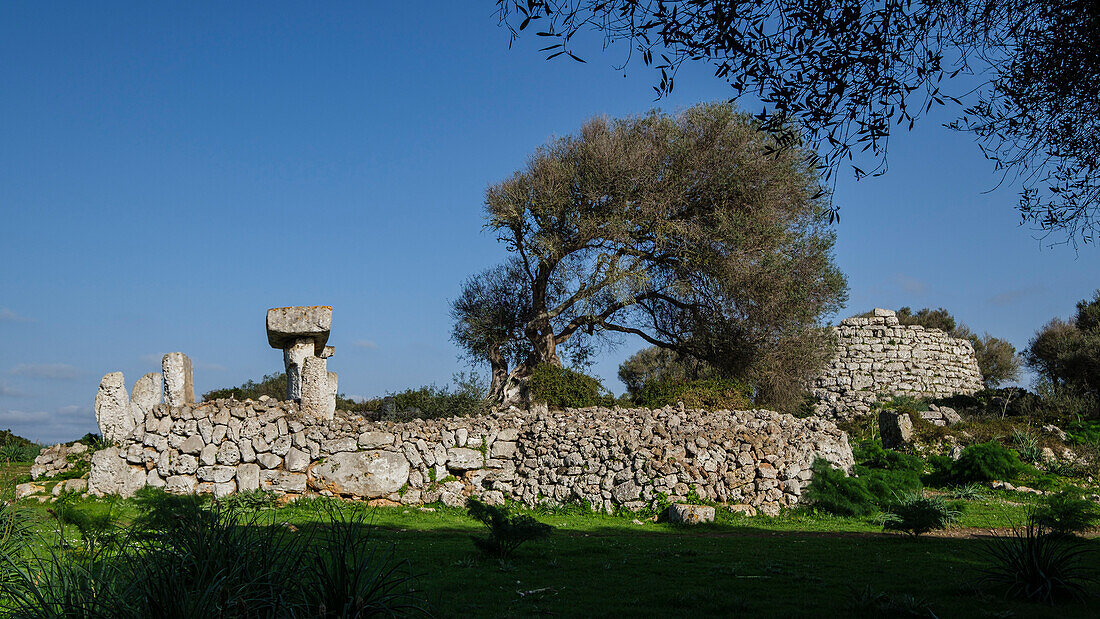  Prähistorische Stätte Talatí de Dalt, Maó, Menorca, Balearen, Spanien 