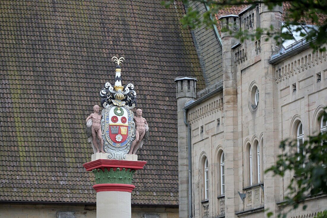 Denkmal mit Wappen am Melchior-Otto-Platz, Kronach, Ober-Franken, Franken, Bayern, Deutschland