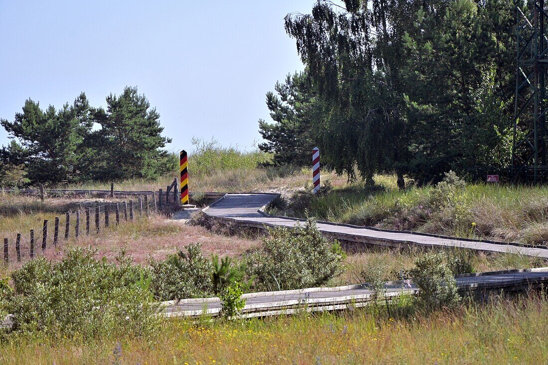 Wanderweg an der Deutsch-Polnischen Grenze bei Albeck, Insel Usedom, Mecklenburg-Vorpommern, Deutschland