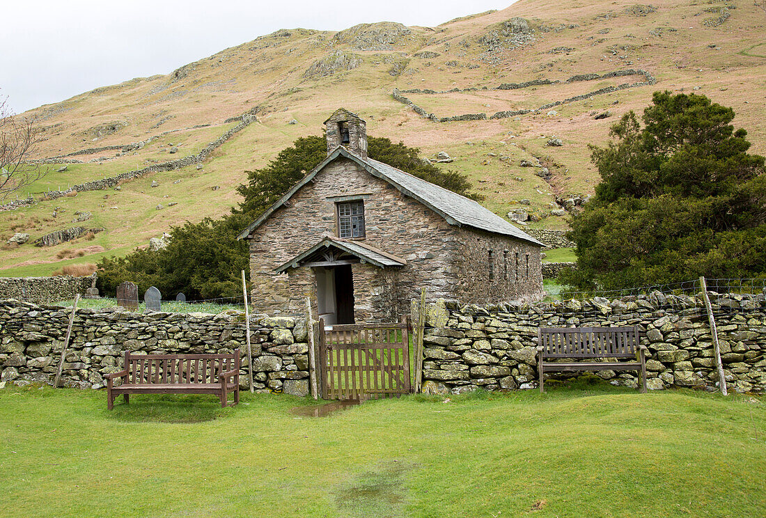  St. Martins Kirche, Martindale Valley, Nationalpark Lake District, Cumbria, England, Großbritannien 