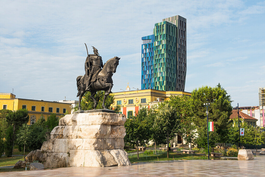 Equestrian statue of Georges Kastrioti (1405-1468) known as "Skanderbeg" (i.e., "Prince Alexander," in reference to Alexander the Great, to whom he was compared), one of the great figures of the Albanian resistance against the Ottomans, Skanderbeg Square (Sheshi Skënderbej), Tirana Centre, Albania, Southeastern Europe