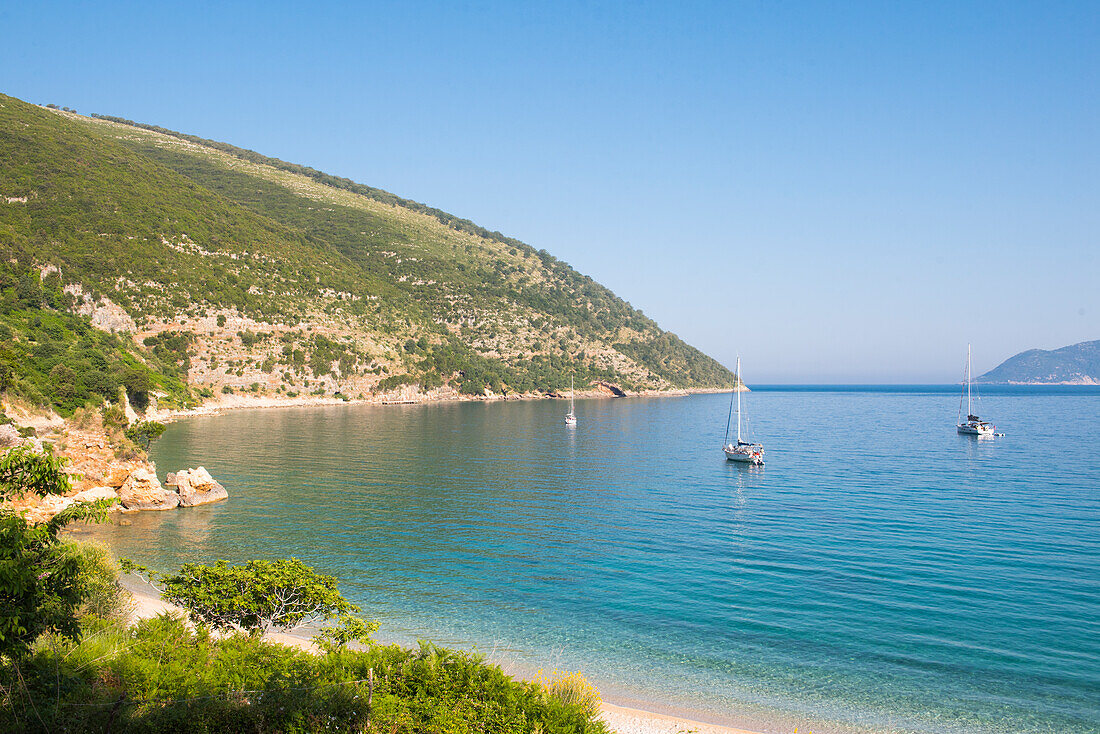  Bucht der Halbinsel Karaburun, im Karaburun-Sazan Marine Parc, Bucht von Vlore, Albanien, Südosteuropa 