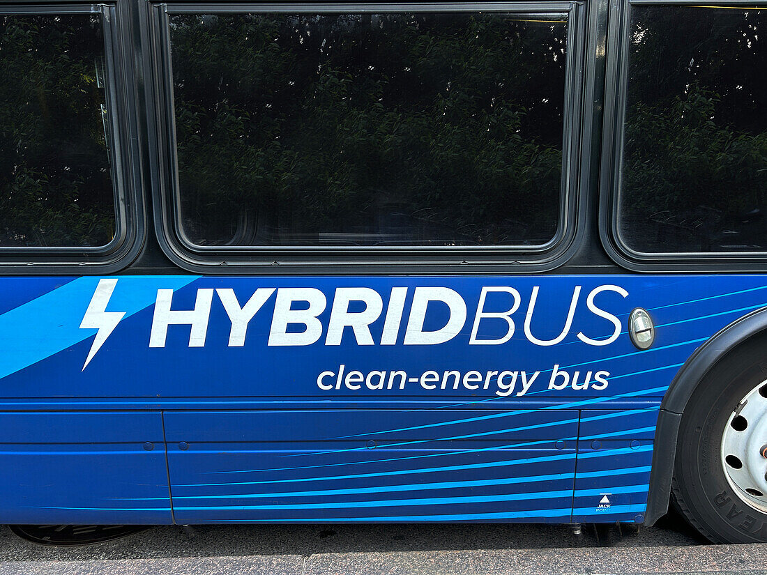  Hybridbus, New York City, New York, USA 