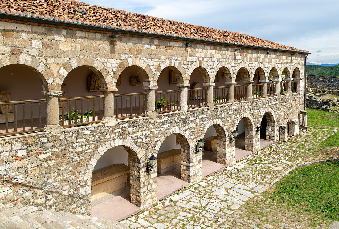 Kloster und Archäologiemuseum, Archäologischer Park Apollonia, Pojan, Albanien