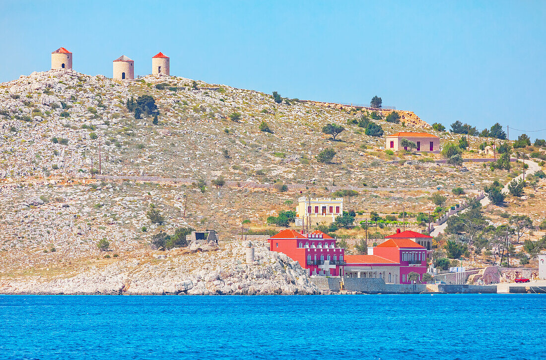 Traditionelle Windmühlen, Insel Halki, Chalki, Dodekanes, Griechenland