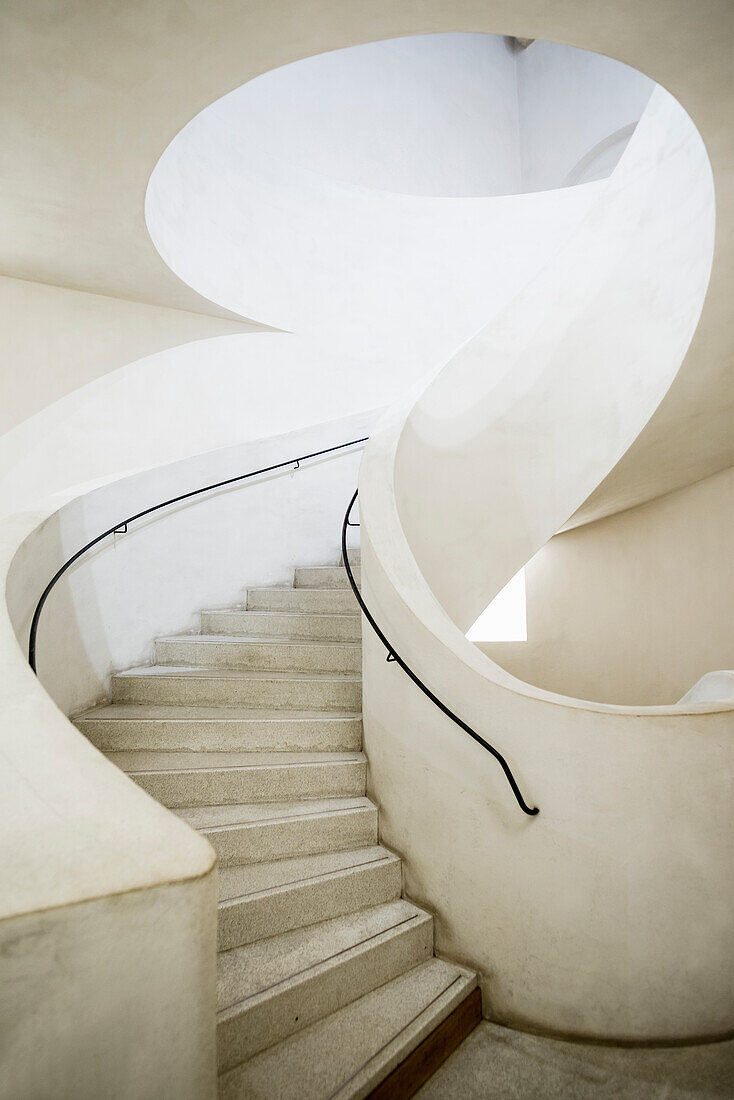  Spiral staircase, Museum Unterlinden, Musée Unterlinden, new building by architects Herzog and de Meuron, Colmar, Alsace, France 