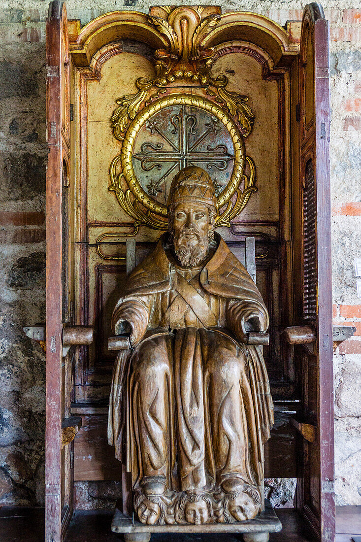  Bild des Ewigen Vaters, aus Zedernholz geschnitzt, 17. Jahrhundert, ehemaliges Kloster Santo Domingo, Antigua Guatemala, Departement Sacatepéquez, Guatemala 