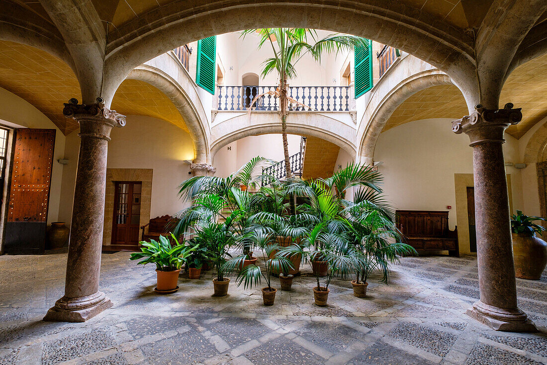 Palace courtyard of San Pere i San Bernat hospital, Palma, Mallorca, Balearic Islands, Spain