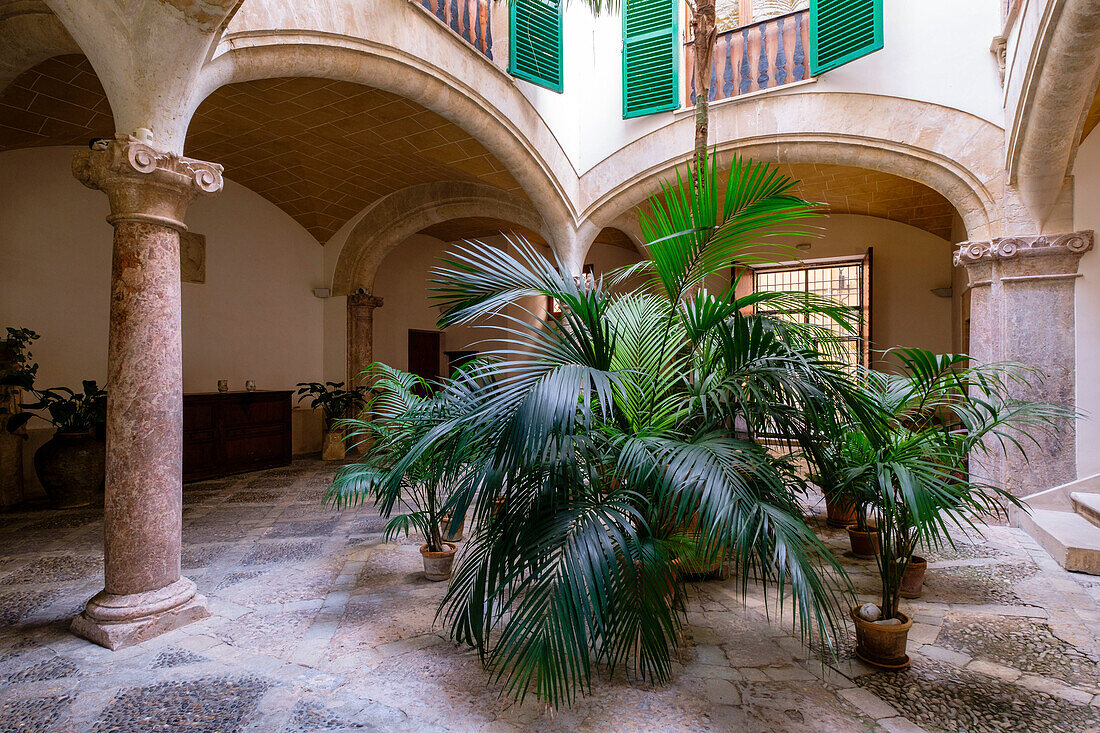 Palace courtyard of San Pere i San Bernat hospital, Palma, Mallorca, Balearic Islands, Spain