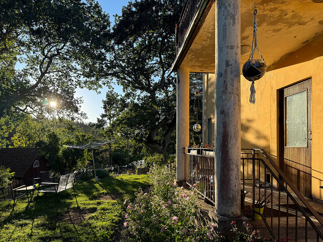 Ein typisches Haus mit Garten in Südschweden