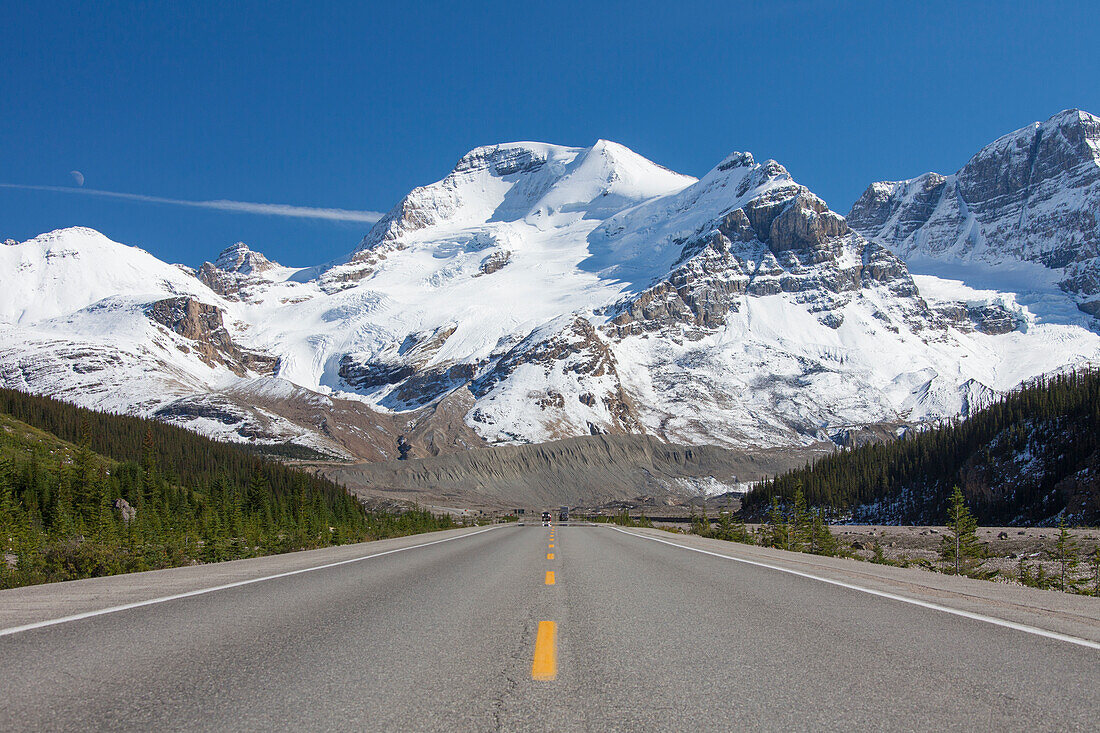  Icefields Parkway, Jasper National Park, Alberta, Canada 