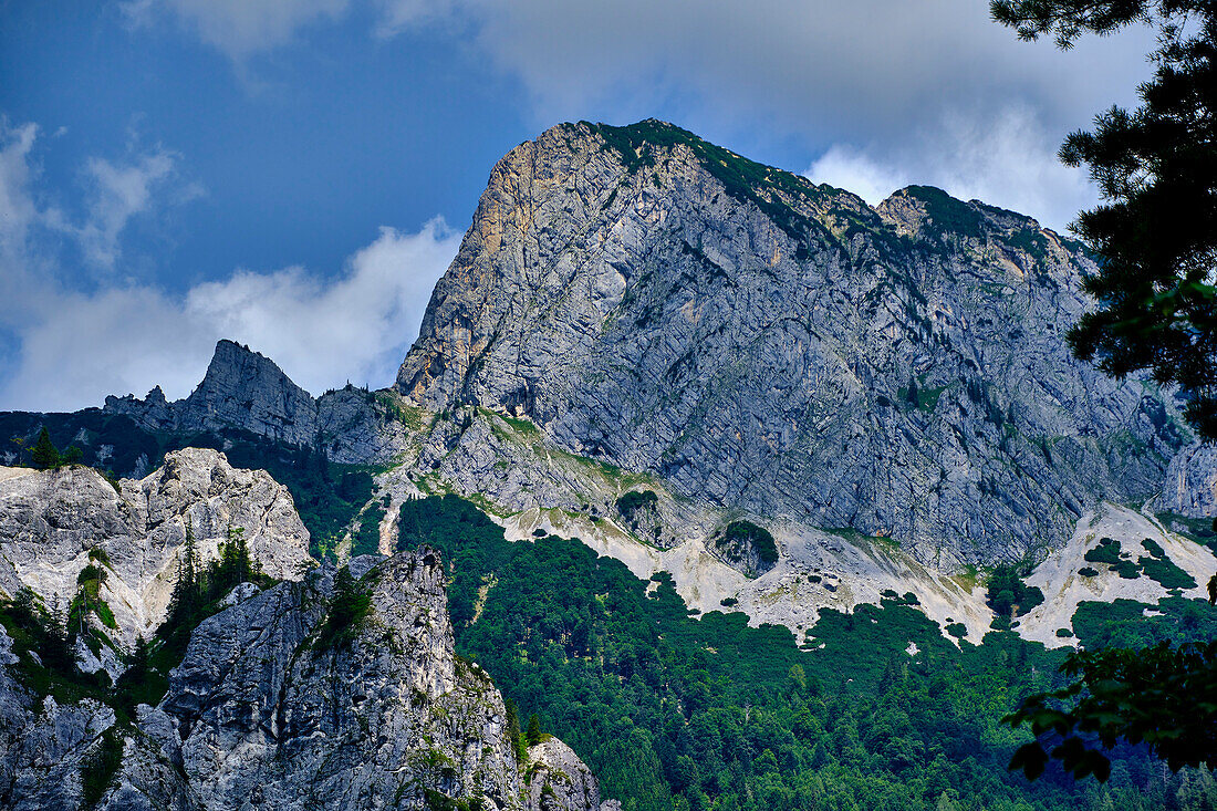  Gesäuse National Park, Styria-Austria. View of the Limestone Alps 