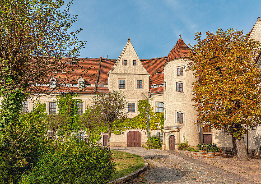  Courtyard of Nossen Castle, Saxony Dresden 