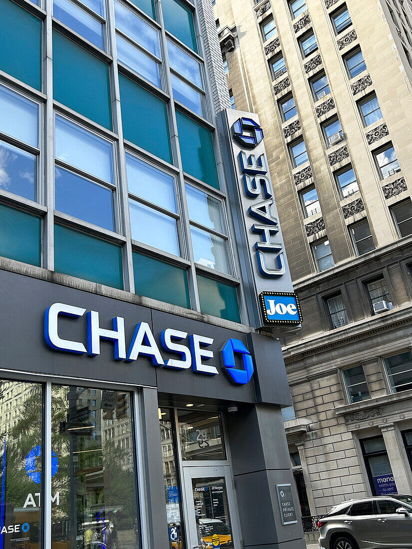 Chase retail bank office, building exterior, New York City, New York, USA