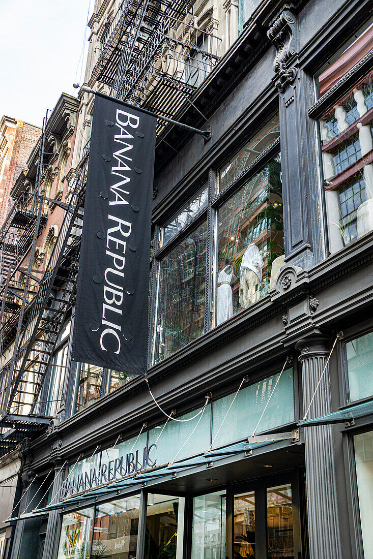  Banana Republic-Laden, Gebäudeaußenseite, New York City, New York, USA 