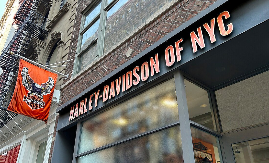 Harley-Davidson store, building exterior, New York City, New York, USA