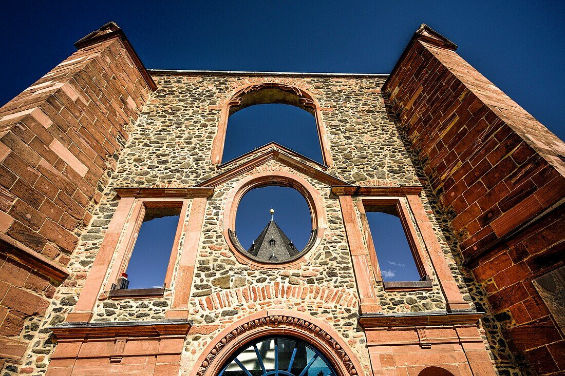 Hauptfassade der Wallonisch-Niederländischen Kirche, Hanau, Hessen, Deutschland