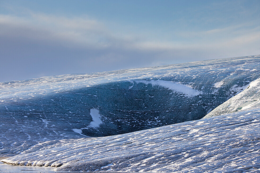 Vatnajoekull, Eisformation am groessten Gletscher Europas, Skaftafell-Nationalpark, Winter, Island